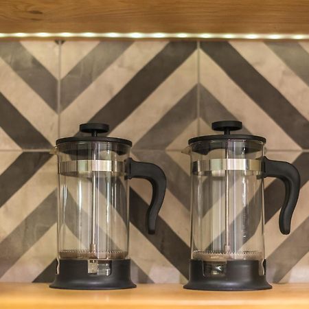 Pame Rentals - Walk Distance To Acropolis With A Charming Design 雅典 外观 照片